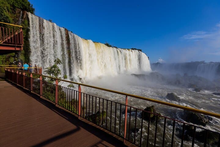 Itaipu Dam, Bird Park & Brazilian Iguassu Falls Full-Day Tour from Puerto Iguazú photo 5