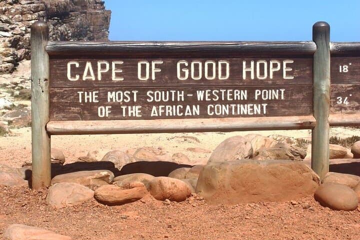 Cape Town Day Tour: Table Mountain, Cape Point & Boulders Penguin Colony (Private) photo 2