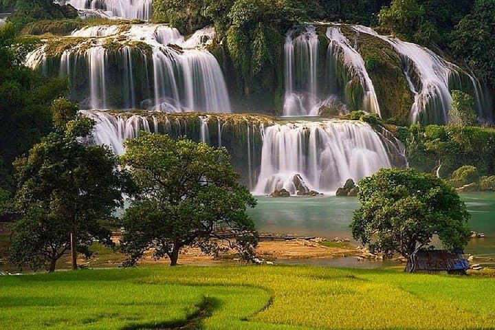 Border Falls and Limestone Caves