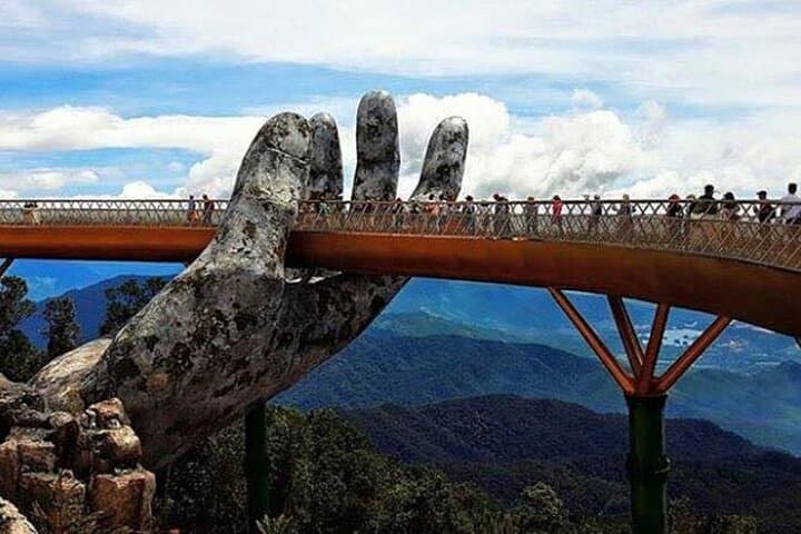Golden Bridge & Ba Na Hills: Full-Day Cable Car Adventure from Da Nang