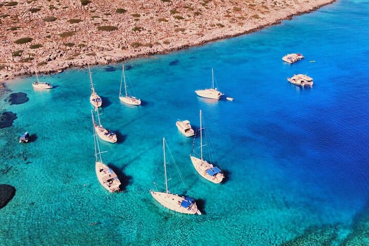 Full-Day Private Luxury Sailing Escape to Dia Island from Heraklion photo 4