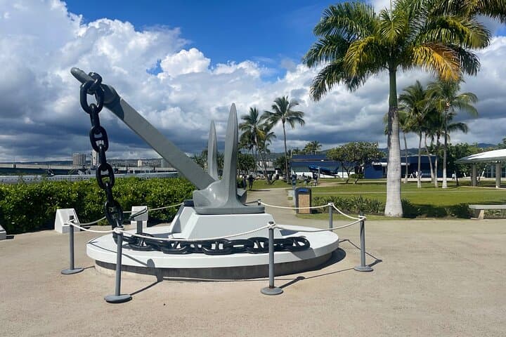 Waikiki to Pearl Harbor Shuttle — Round-Trip Transfer and Visitor Access to the USS Arizona Memorial photo 3
