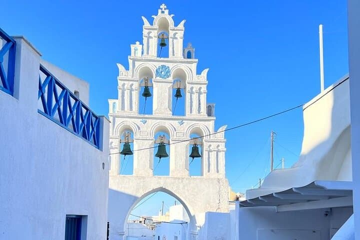 Half-Day Santorini Sightseeing: Oia, Fira & Caldera Views photo 4