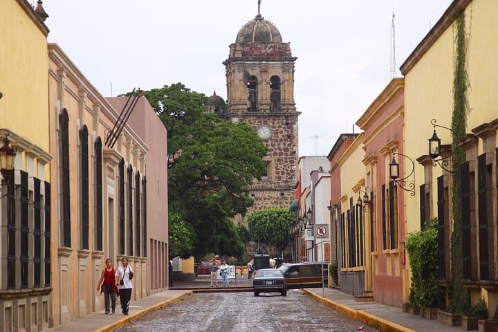 Full-Day Tequila & Amatitán Discovery: Distilleries, Agave Fields & Cantaritos photo 6