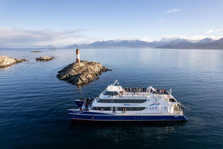 Beagle Channel Catamaran Cruise from Ushuaia photo 5