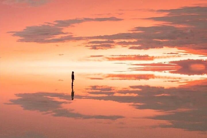 Uyuni Private Night Tour: Stargazing on the Salar de Uyuni photo 3