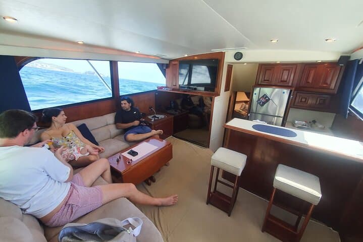 Private Viking Yacht to Taboga Island: Fishing, Snorkeling & Panama Bay Cruise photo 3