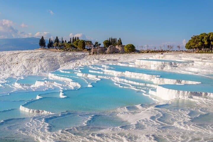 Private Pamukkale & Hierapolis Day Tour from Istanbul by Plane