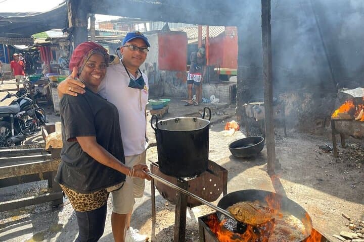 Bazurto Market Half-Day Tour in Cartagena: Authentic Food, Music & Local Culture photo 5