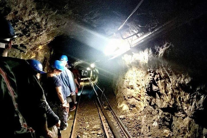 E-Bike the Monte Calamita & Ginevro Mine on Elba: History, Geology, and Coastal Views