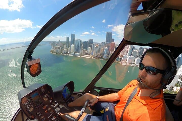 Luxury 1-Hour Private Helicopter Tour Over Miami’s Coastline photo 3