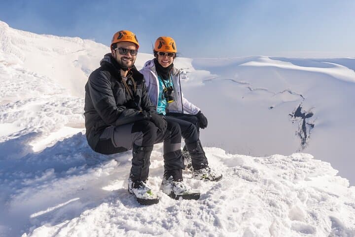 Villarrica Volcano Ascent: Climbers' Guide to Pucon’s Active Peak photo 4