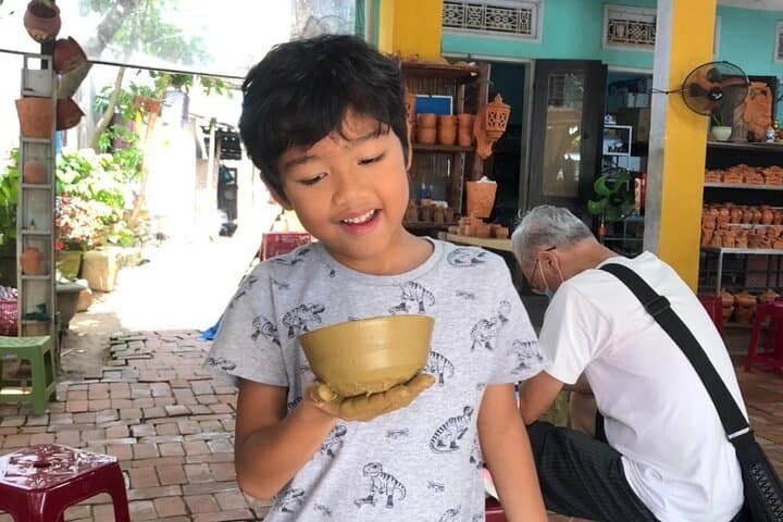 Hoi An Pottery, Lantern & Basket-Boat Experience: Hands-On Craft Class and Coconut-Forest Tour photo 6