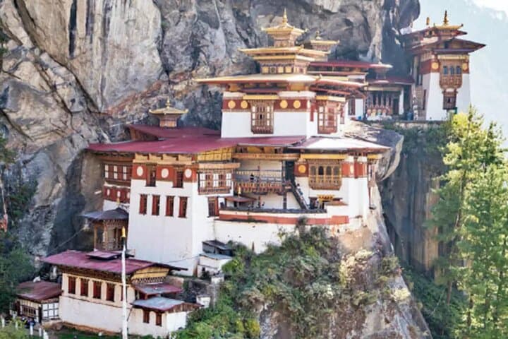 Bhutan Short Escape: 5-Day Private Cultural Tour & Tiger's Nest Hike