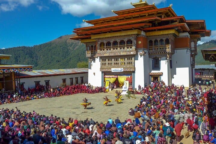 Bhutan Short Escape: 5-Day Private Cultural Tour & Tiger's Nest Hike photo 3