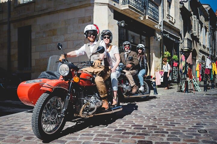 Bordeaux Sidecar City Tour and Vineyard Excursion photo 2