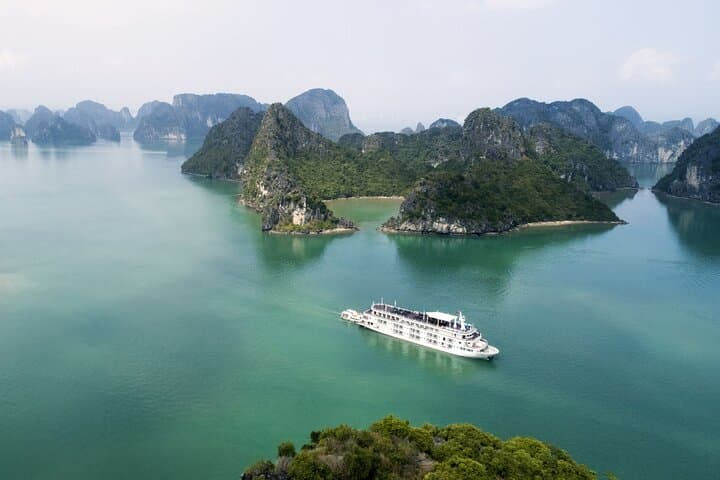 5-Star Lan Ha Bay Overnight Cruise: Kayaking, Cycling & Live Music on Paradise Grand photo 4