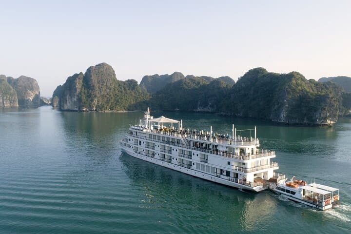 5-Star Lan Ha Bay Overnight Cruise: Kayaking, Cycling & Live Music on Paradise Grand photo 6