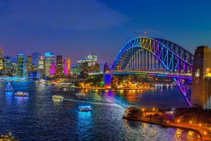 Vivid Dinner Cruise Sydney: Harbour Lights & Opera House Views