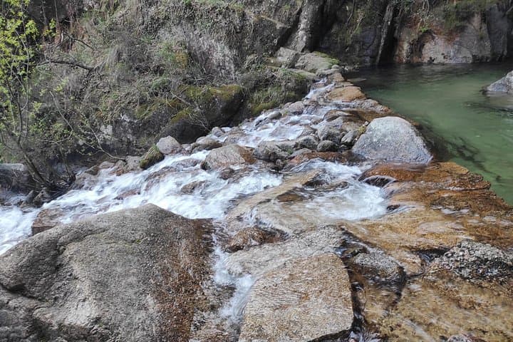 Peneda-Gerês Waterfalls, Roman Trails & Lagoons — Day Trip from Porto photo 2