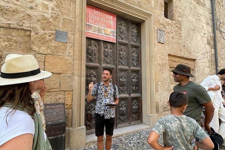 Alghero Old Town Walking Tour with Bilingual Local Guide