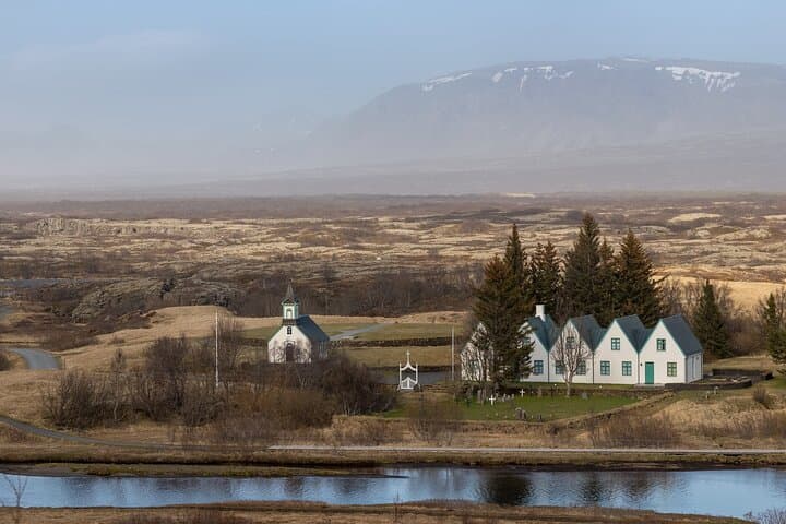 Golden Circle Private Tour from Reykjavík: Gullfoss, Geysir & Thingvellir in One Day photo 5