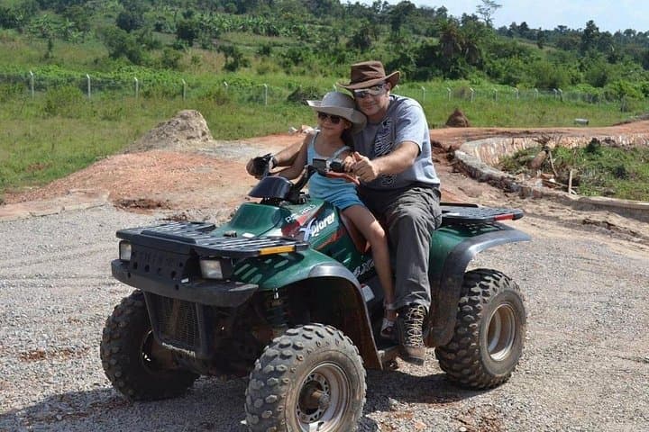 7-Day Kampala Adventure: Paint, Dine, Zipline, Crafts & Culture