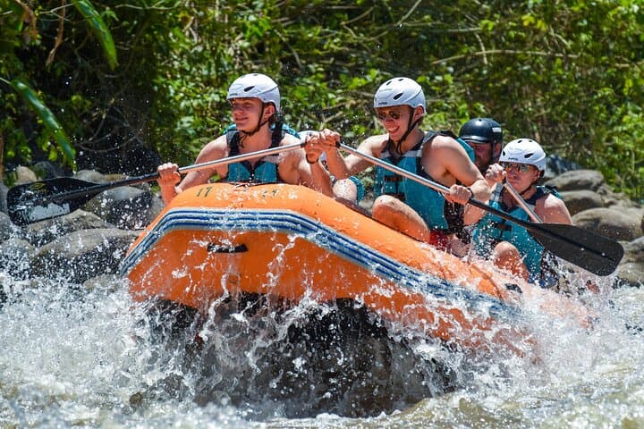 Balsa River Class III Whitewater Rafting from La Fortuna photo 2