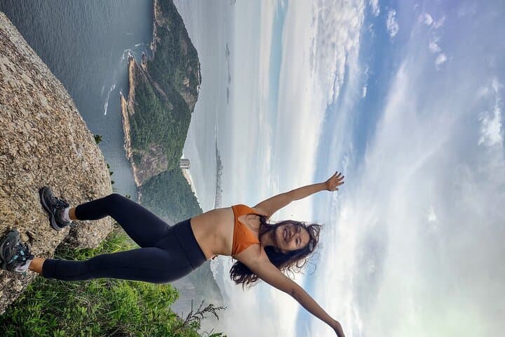 Sugarloaf Mountain Hiking and Climbing — Guided Ascent with Cable Car Descent in Rio photo 6