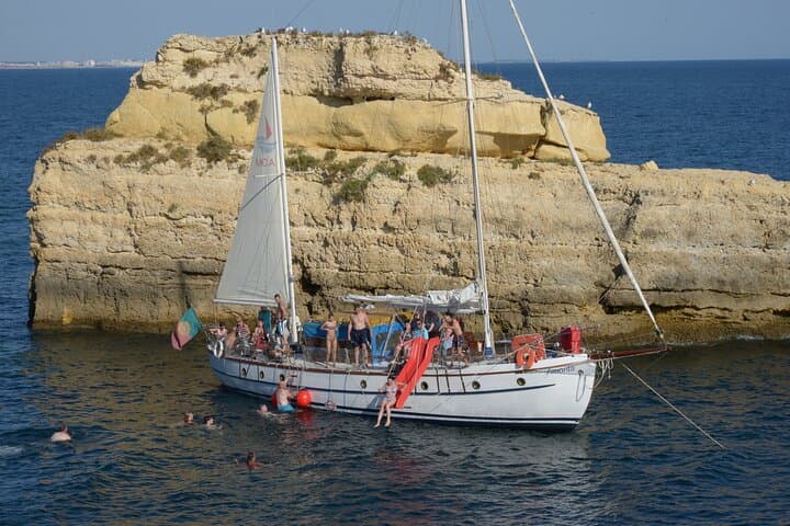 Benagil Coastline Boat Tour from Albufeira — Caves, Cliffs & Dolphin Search