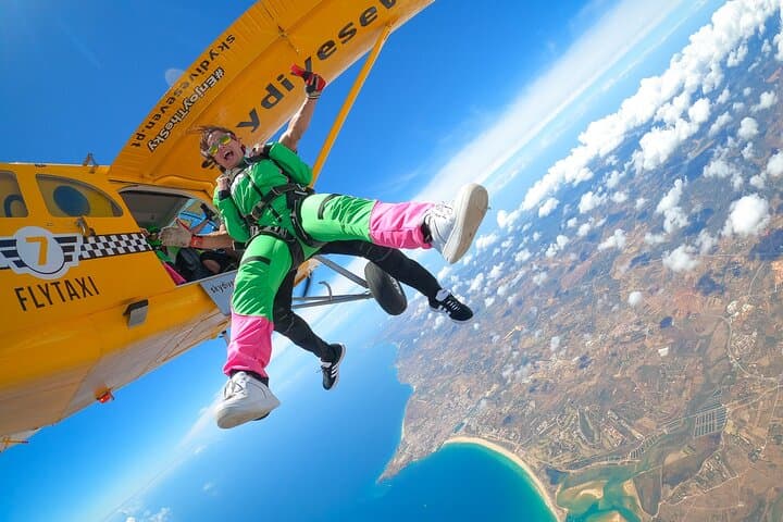 Algarve Tandem Skydive 10,000ft — Tandem Skydiving Over Alvor and Portimão photo 2