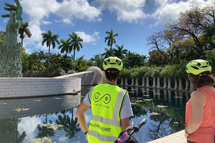 Miami Beach 2-Hour Electric Bike Tour — Ocean Drive, Art Deco & South Pointe