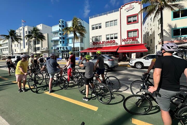 Miami Beach 2-Hour Electric Bike Tour — Ocean Drive, Art Deco & South Pointe photo 5