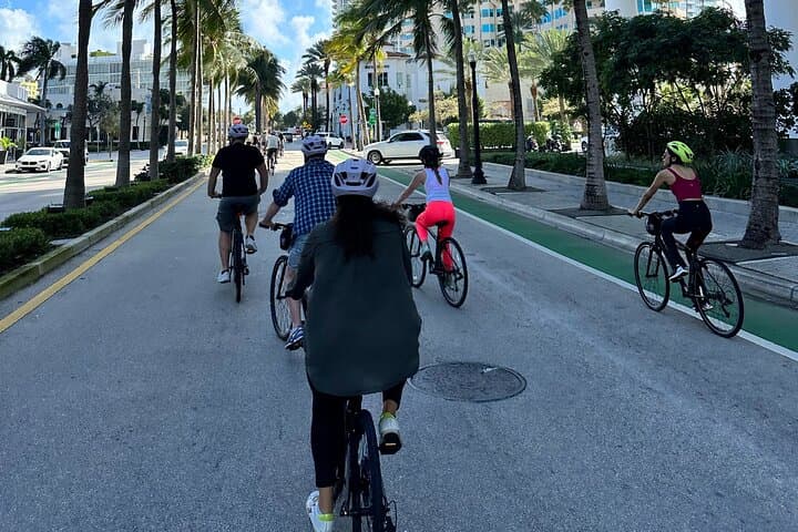 Highlights of Miami Beach Bike Tour: South Beach & Art Deco By Bike photo 4
