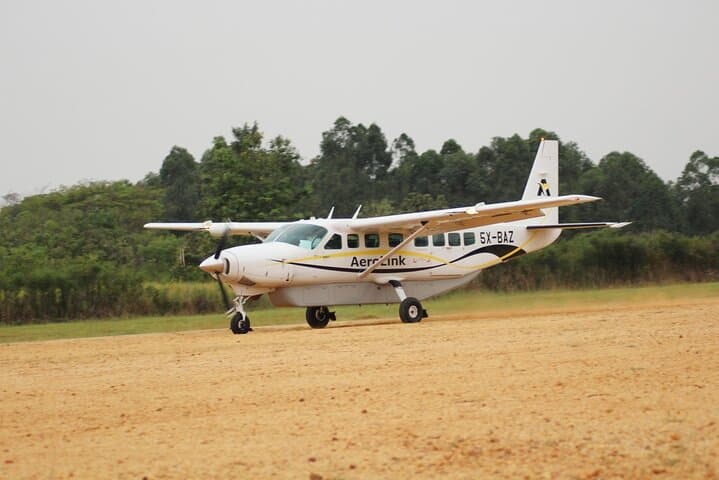 4-Day Fly to Kidepo Safari: Narus Valley & Karamojong Cultural Visit