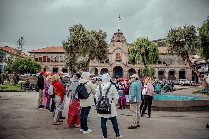 6-Day Peru Highlights: Lima, Ica & Machu Picchu Tour photo 2
