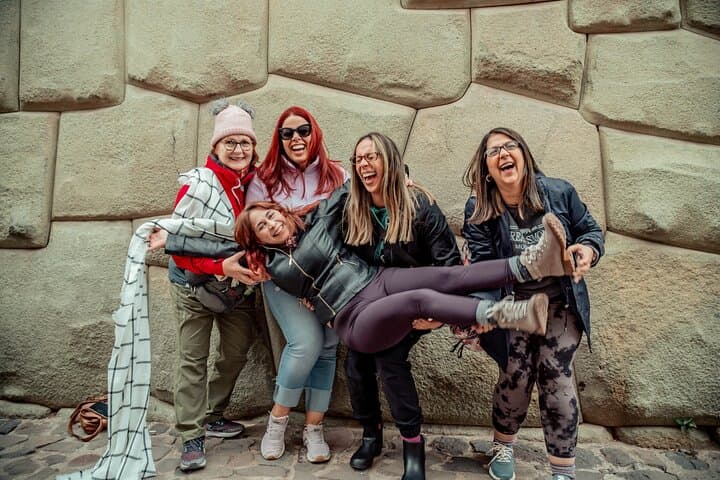 6-Day Peru Highlights: Lima, Ica & Machu Picchu Tour photo 3
