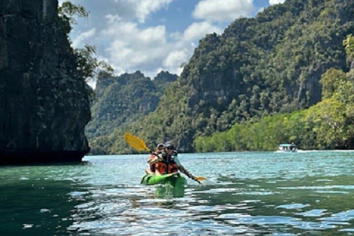Kayaking Kilim Mangrove Geoforest: Langkawi Mangrove & Bat Cave Kayak Tour photo 1