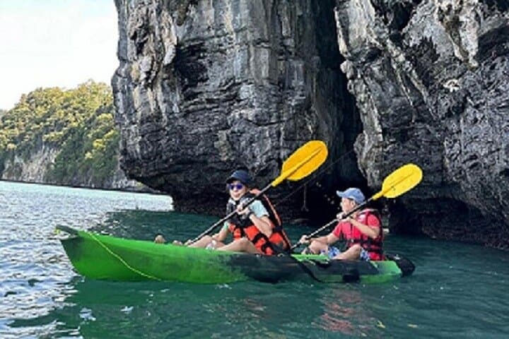 Kayaking Kilim Mangrove Geoforest: Langkawi Mangrove & Bat Cave Kayak Tour photo 2