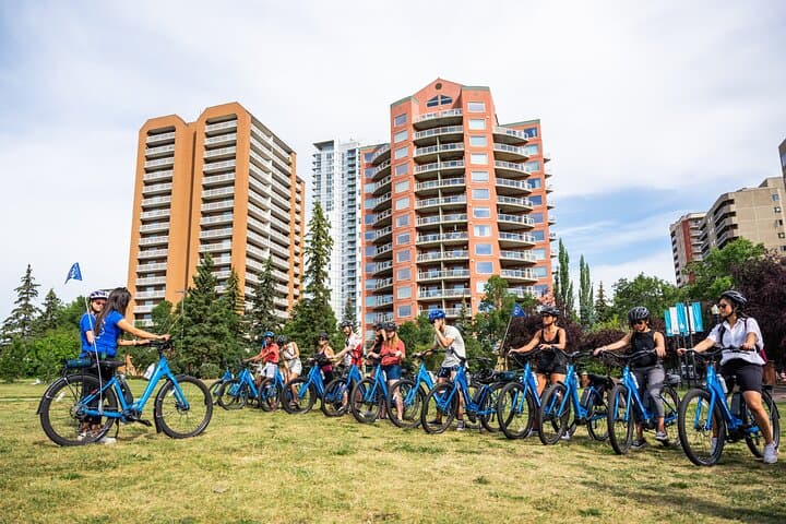 Edmonton E‑Bike Food Tour: River Valley Culinary Ride with Chef Visits photo 4