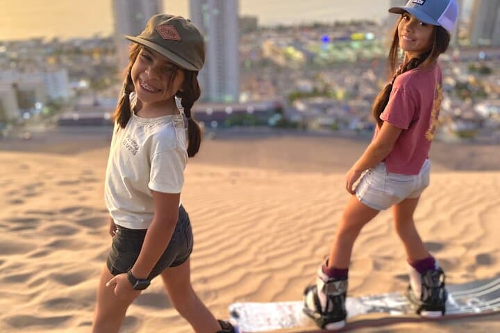 Sandboarding Cerro Dragón: Iquique Dune Adventure with Transfer photo 5