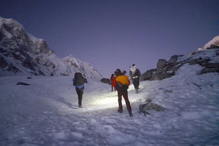 Crossing Larke La: Manaslu Larke Pass Trekking Guide photo 2