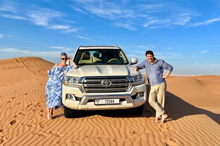 Dubai Red Dunes Sunset Safari — Private Dune Bashing & Bedouin Camp Experience