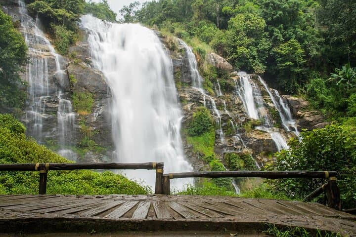 Full-Day Private Doi Inthanon Tour: Summit, Twin Chedis, Waterfalls & Karen Village photo 4