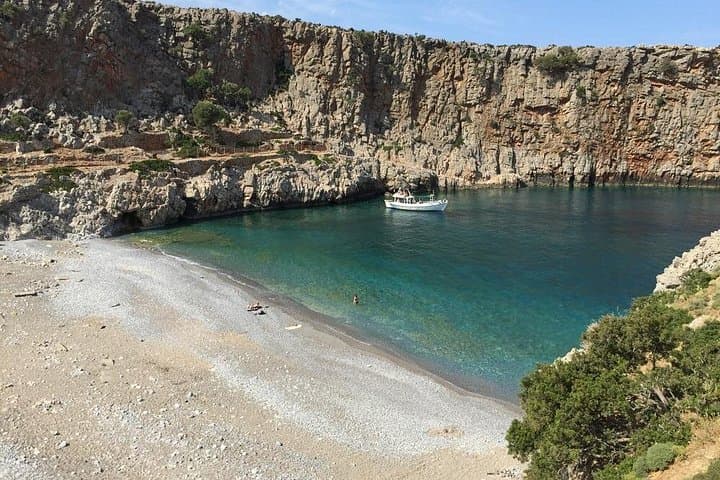 License-Free Boat Rental in Kolymvari: Explore Rodopou Peninsula’s Hidden Coves photo 3