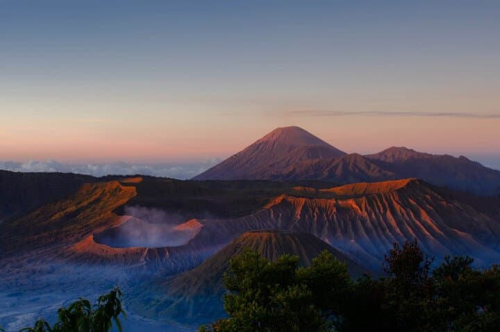 Bromo & Ijen: 3-Day Private Overland Tour from Yogyakarta to Bali