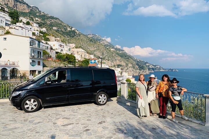 Amalfi Coast Shared Drive: Day Tour to Positano, Amalfi & Ravello from Naples