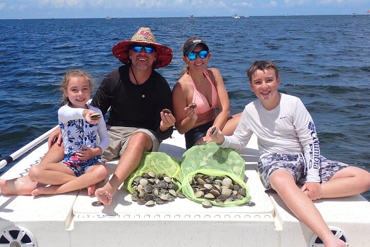 VIP Private 7-Hour Scalloping Charter in Mangrove Point — Crystal River Scallop Tour