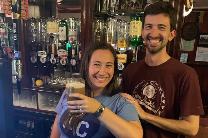 Try Hurling in Freshford: Pub Lesson and Practice on the Village Green photo 4