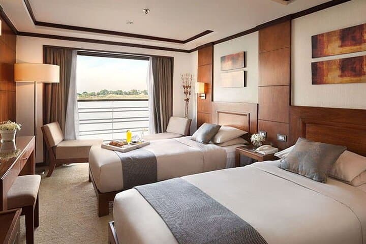 Aswan-to-Luxor 3-Night Nile Cruise with Daily Guided Tours photo 3